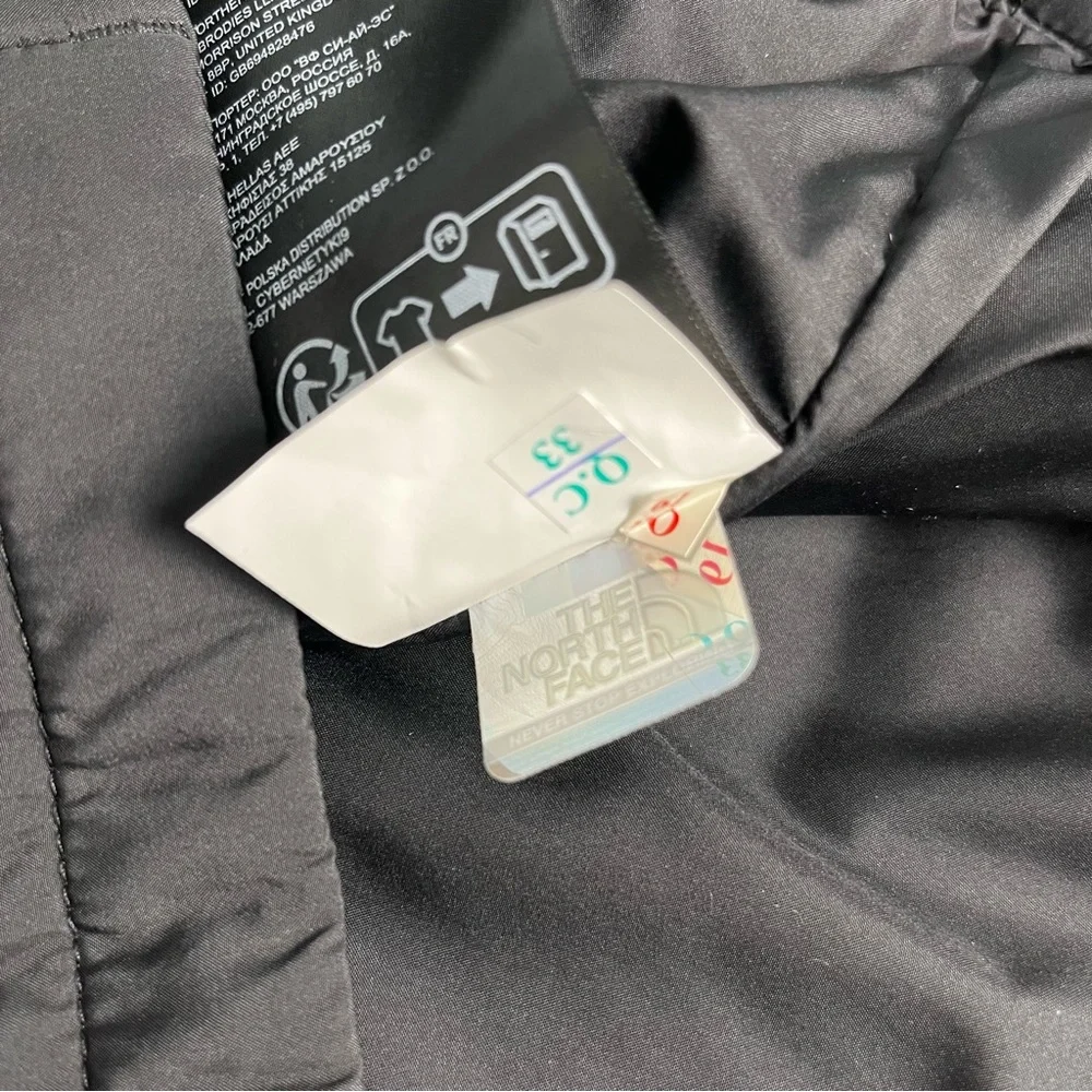 NWT The North Face Everyday Insulated Vest Black Puffer Branded Men’s Size M
